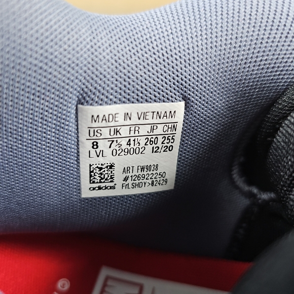 adidas D.O.N Issue #2 GCA Donovan Mitchell X Marvel Basketball Shoes - Picture 12 of 12